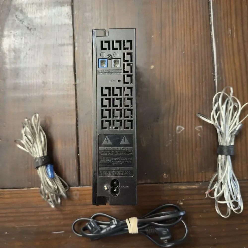 SAMSUNG SWA-8000S Wireless Speaker Receiver Only, Power Cord, And Speaker Wire